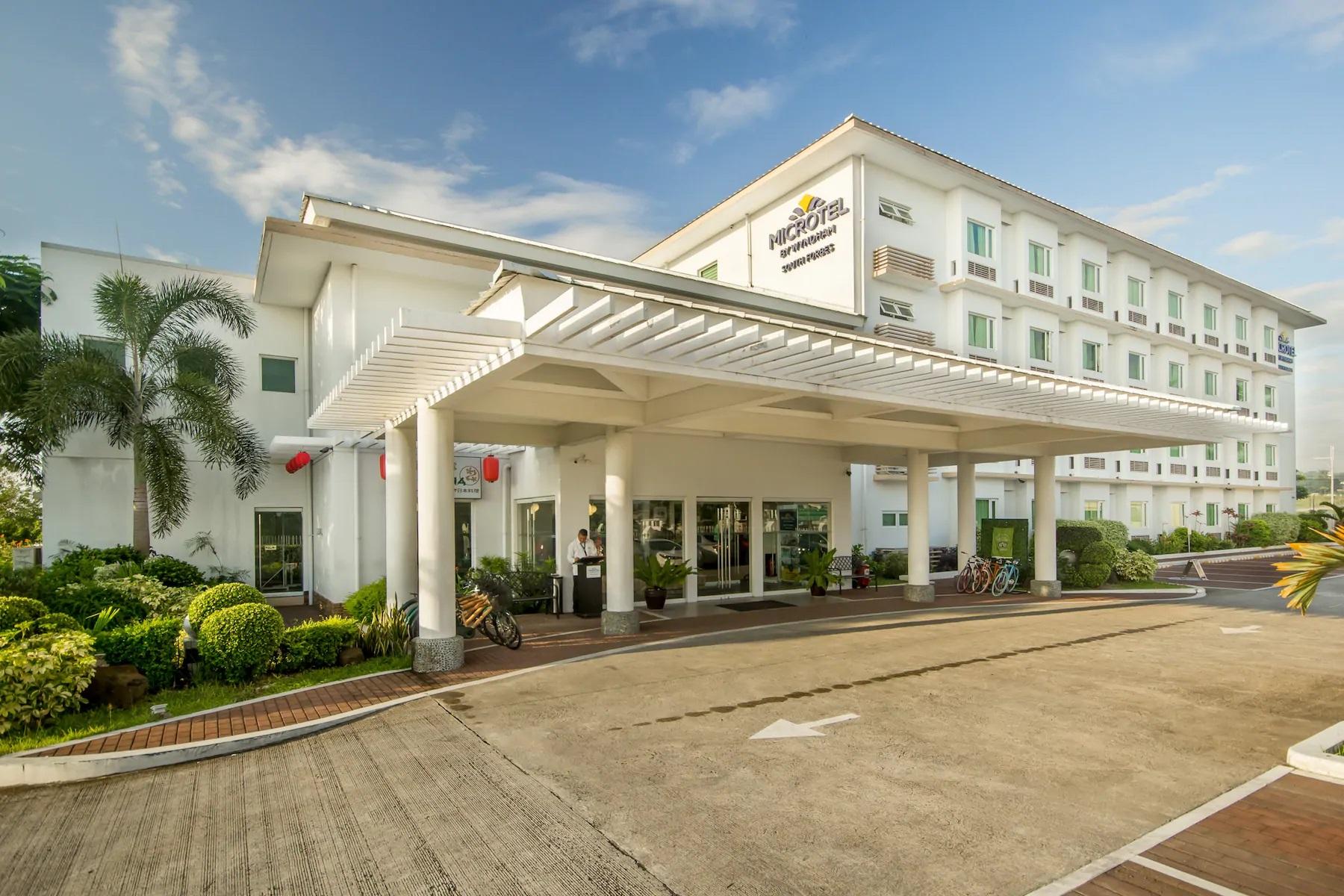 Microtel By Wyndham South Forbes Near Nuvali Santa Rosa  Eksteriør billede
